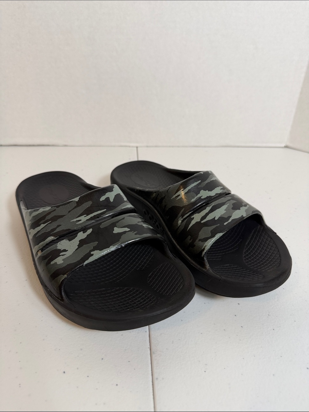 Oofos OOahh Sport Slide